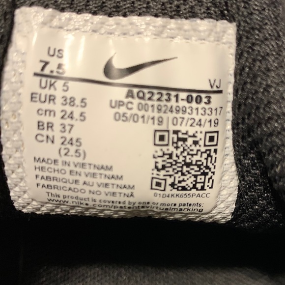 Nike Women’s Air Max Oketo All Black Sneaker - Picture 12 of 13